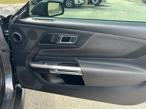 Used 2025 Ford Mustang GT RWD image 28