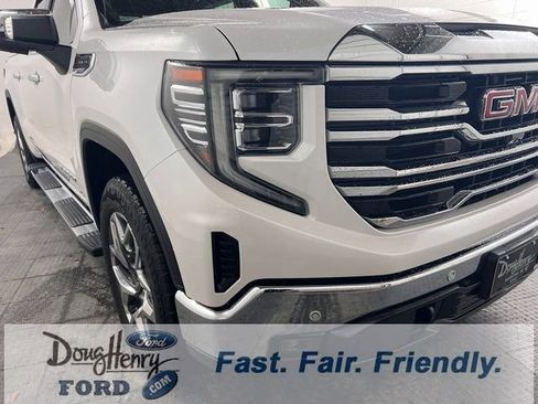 Used 2023 GMC Sierra 1500 SLT w/ SLT Premium Plus Package image 7
