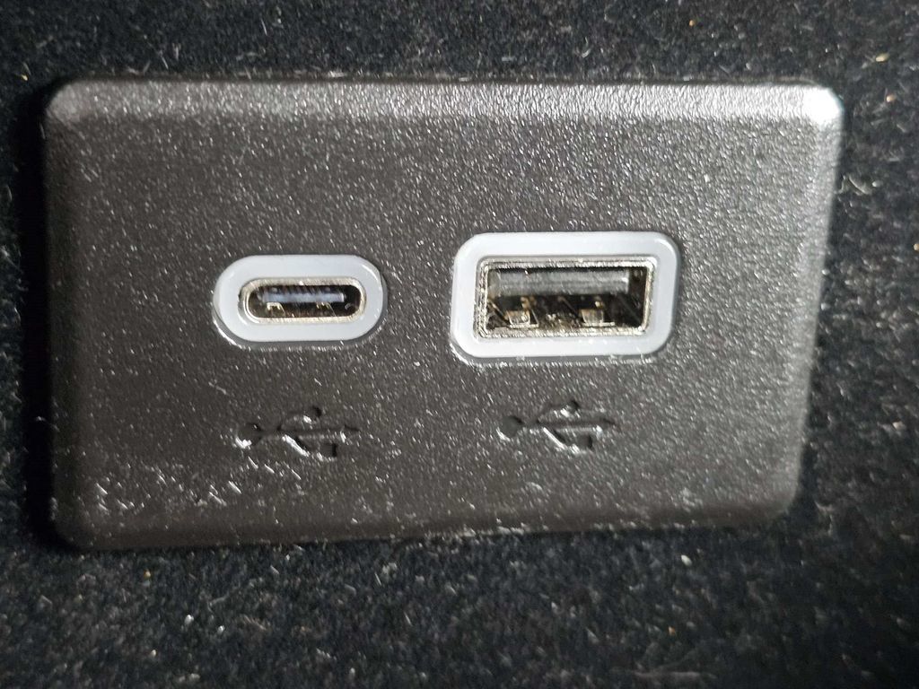 Used 2023 Cadillac XT4 Premium Luxury FWD image 24