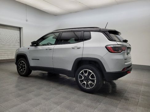 Used 2024 Jeep Compass Trailhawk image 3
