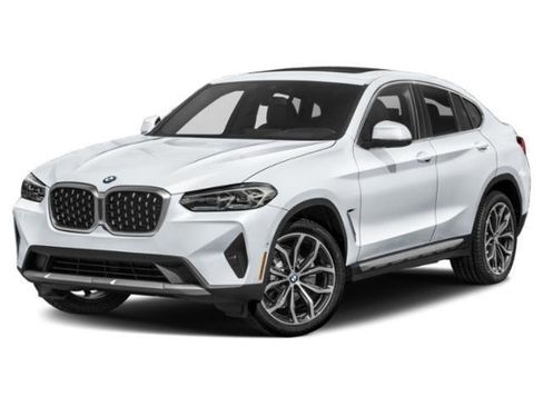 Certified 2025 BMW X4 xDrive30i image 4