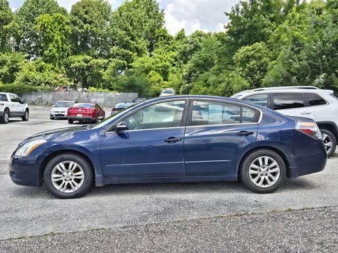 Used 2011 Nissan Altima 2.5 SL w/ 2.5SL Pkg FWD image 4