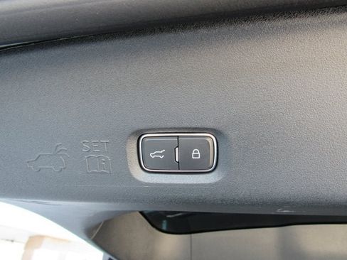 Used 2025 Ford Expedition Active AWD/4WD image 50