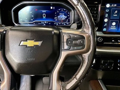 Used 2022 Chevrolet Silverado 1500 High Country w/ High Country Premium Package AWD/4WD image 24
