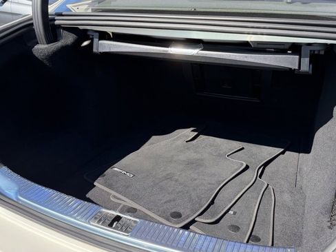 Used 2022 Mercedes-Benz S 580 4MATIC Sedan w/ AMG Line Package image 8