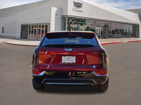 New 2026 Cadillac Optiq Luxury 1 image 5