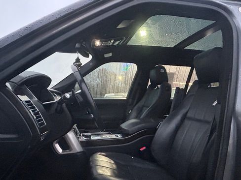 Used 2016 Land Rover Range Rover Supercharged image 8