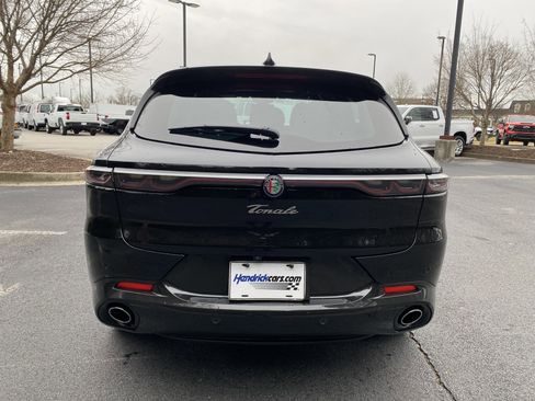 Used 2024 Alfa Romeo Tonale Veloce image 8