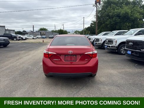 Used 2016 Toyota Corolla LE FWD image 3