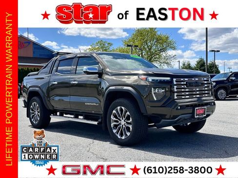 Used 2024 GMC Canyon Denali AWD/4WD image 1