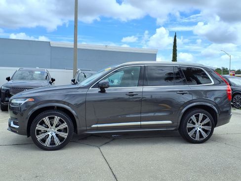 Certified 2023 Volvo XC90 B6 Ultimate w/ Protection Package Premier AWD/4WD image 4