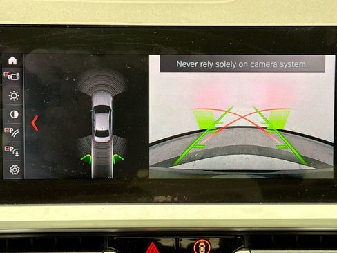 Used 2020 BMW 330i xDrive Sedan w/ Driving Assistance Package image 13