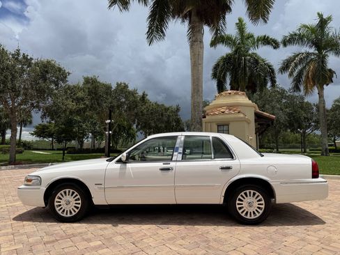 Used 2006 Mercury Grand Marquis LS RWD image 6