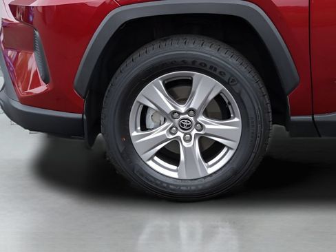 Certified 2025 Toyota RAV4 XLE AWD/4WD image 3