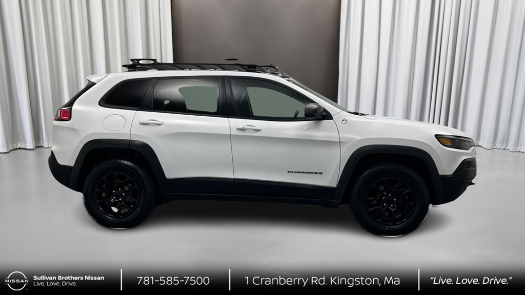 Used 2021 Jeep Cherokee Trailhawk w/ Trailer Tow Group AWD/4WD image 4