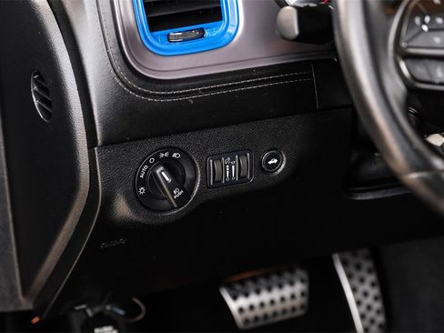 Used 2023 Dodge Charger R/T w/ Plus Group image 26