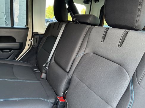 Used 2022 Jeep Wrangler Unlimited Rubicon 4xe w/ Cold Weather Group image 48