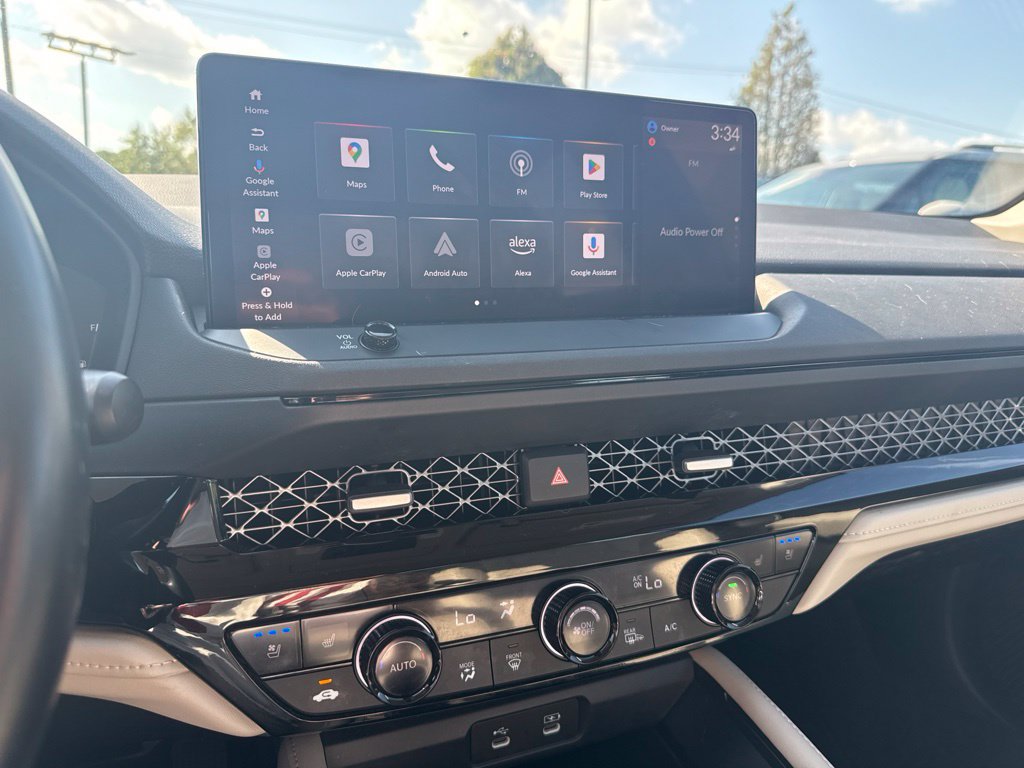Used 2023 Honda Accord Touring image 11