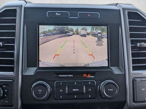Used 2021 Ford F250 XLT AWD/4WD image 12