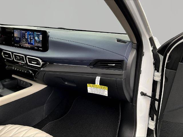 Certified 2026 Nissan Sentra SL w/ Floor Mat Package FWD image 26