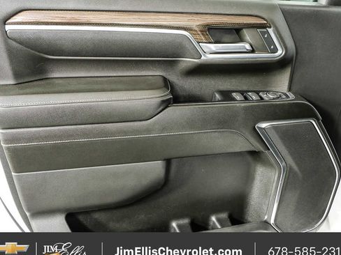 Used 2024 Chevrolet Silverado 2500 LT AWD/4WD image 6