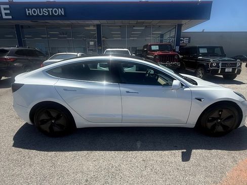 Used 2019 Tesla Model 3 Standard Range Plus RWD image 8
