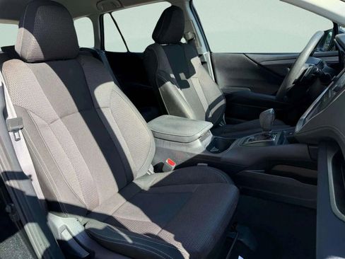 Used 2023 Subaru Outback Wagon 4D image 8