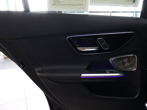 Certified 2025 Mercedes-Benz C 300 Sedan image 16