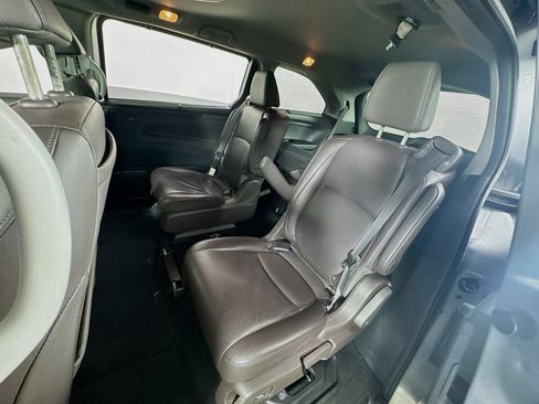 Used 2019 Honda Odyssey Elite image 18