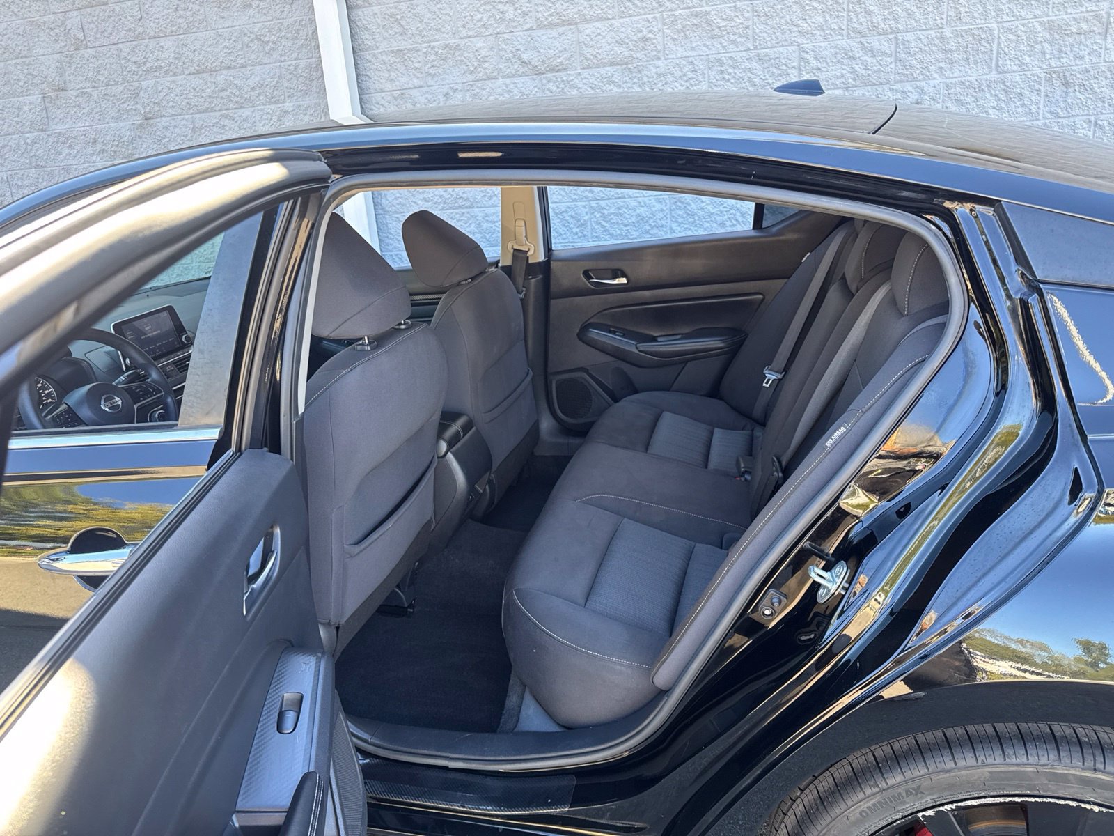 Used 2020 Nissan Altima 2.5 S FWD image 27