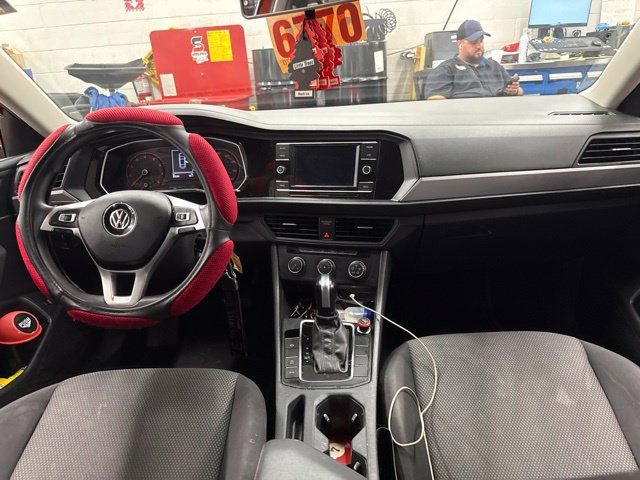 Used 2020 Volkswagen Jetta S w/ Driver Assistance Package FWD image 17