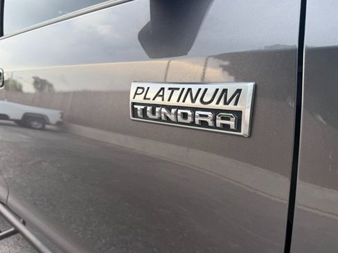 Used 2017 Toyota Tundra Platinum AWD/4WD image 16