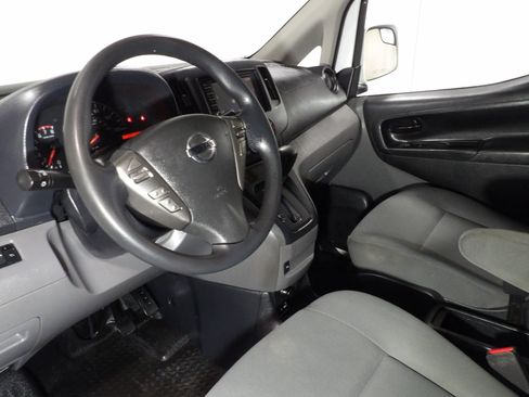 Used 2021 Nissan NV200 SV w/ Back Door Glass Package image 13