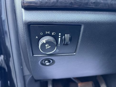 Used 2012 Jeep Grand Cherokee Laredo AWD/4WD image 18
