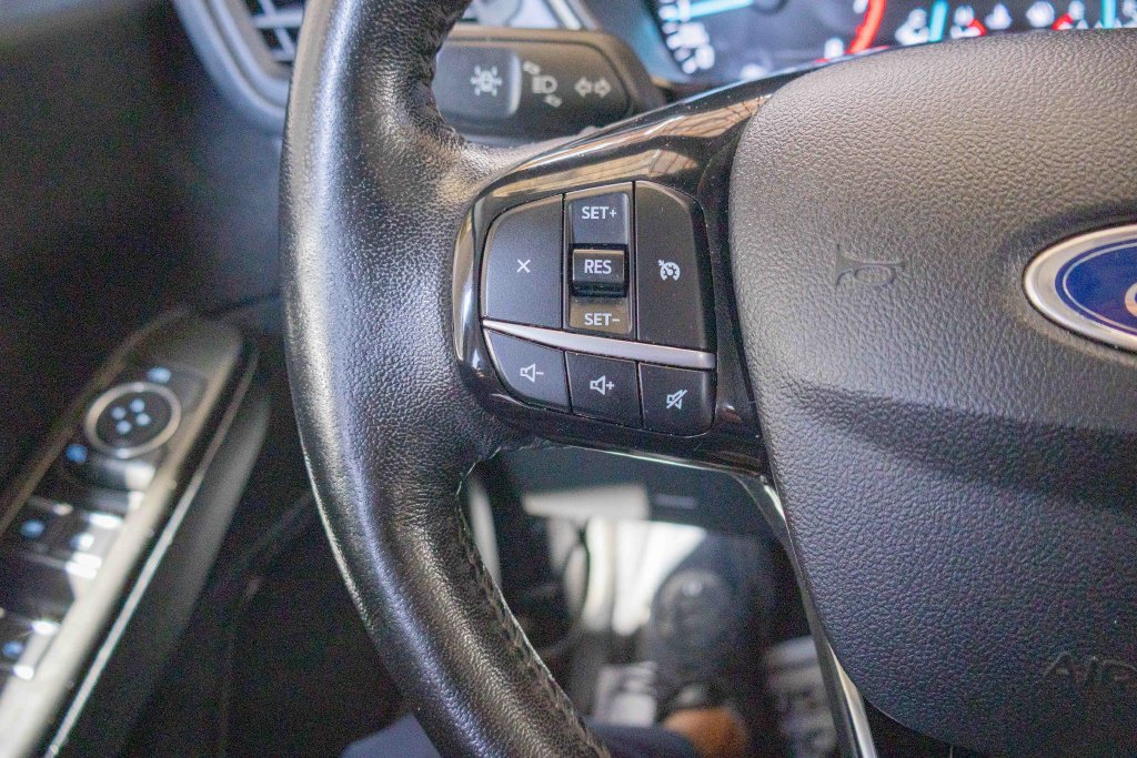 Used 2021 Ford Escape SE w/ Cold Weather Package FWD image 20