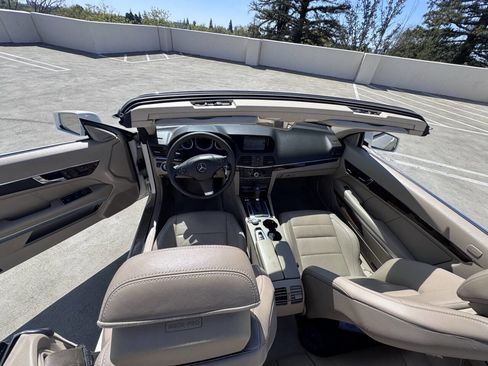 Used 2011 Mercedes-Benz E 350 E 350 2dr Convertible image 36