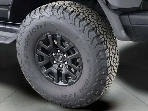 Used 2024 Ford Bronco Raptor w/ Interior Carbon Fiber Pack 6 AWD/4WD image 35