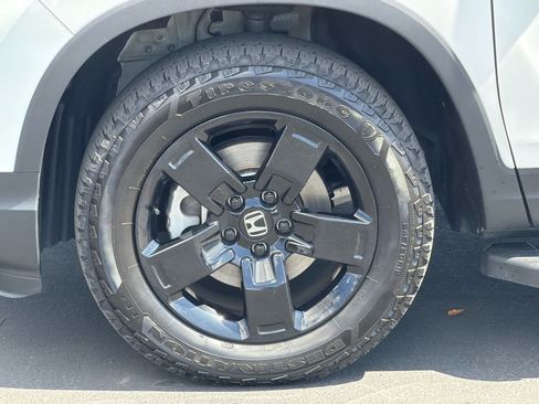 Used 2024 Honda Ridgeline Black Edition image 30