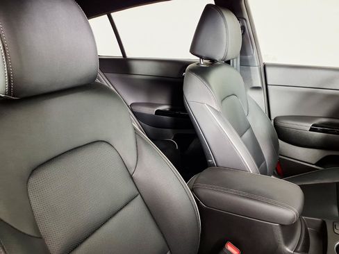 Used 2022 Kia Sportage SX FWD image 10