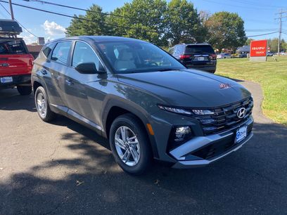 New 2025 Hyundai Tucson SE