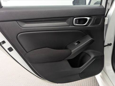 Used 2022 Honda Civic Sport image 16