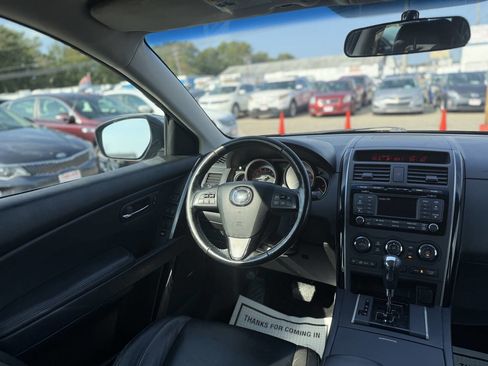 Used 2011 MAZDA CX-9 Touring w/ Moonroof & Bose Audio Pkg image 20