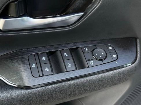 New 2026 Nissan Kicks SV w/ Interior Electronics Package FWD image 18