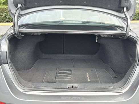 Used 2024 Nissan Sentra S FWD image 27