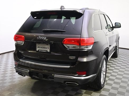 Used 2017 Jeep Grand Cherokee Summit image 6