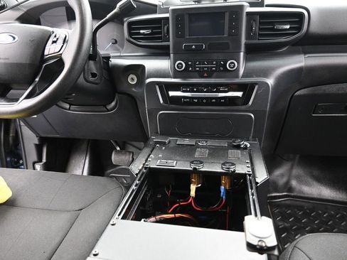 Used 2021 Ford Explorer 4WD Police Interceptor image 15
