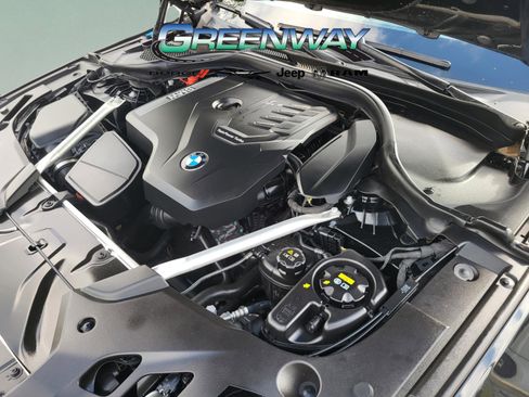 Used 2023 BMW 530i w/ Convenience Package image 70