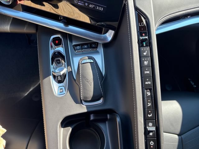 Used 2023 Chevrolet Corvette Stingray Premium Cpe w/ Z51 Performance Package RWD image 19