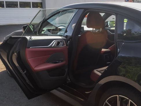 Used 2025 BMW i4 xDrive40i w/ M Sport Package AWD/4WD image 24