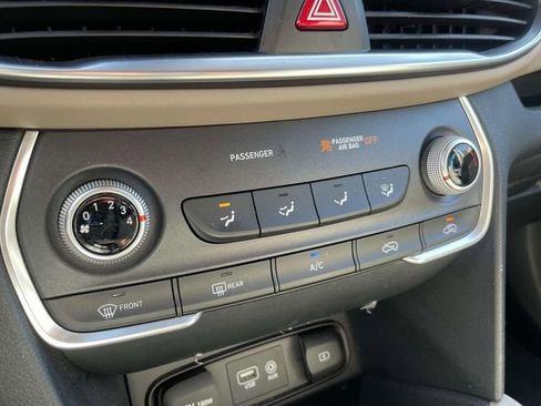 Used 2020 Hyundai Santa Fe SE w/ Cargo Package FWD image 33